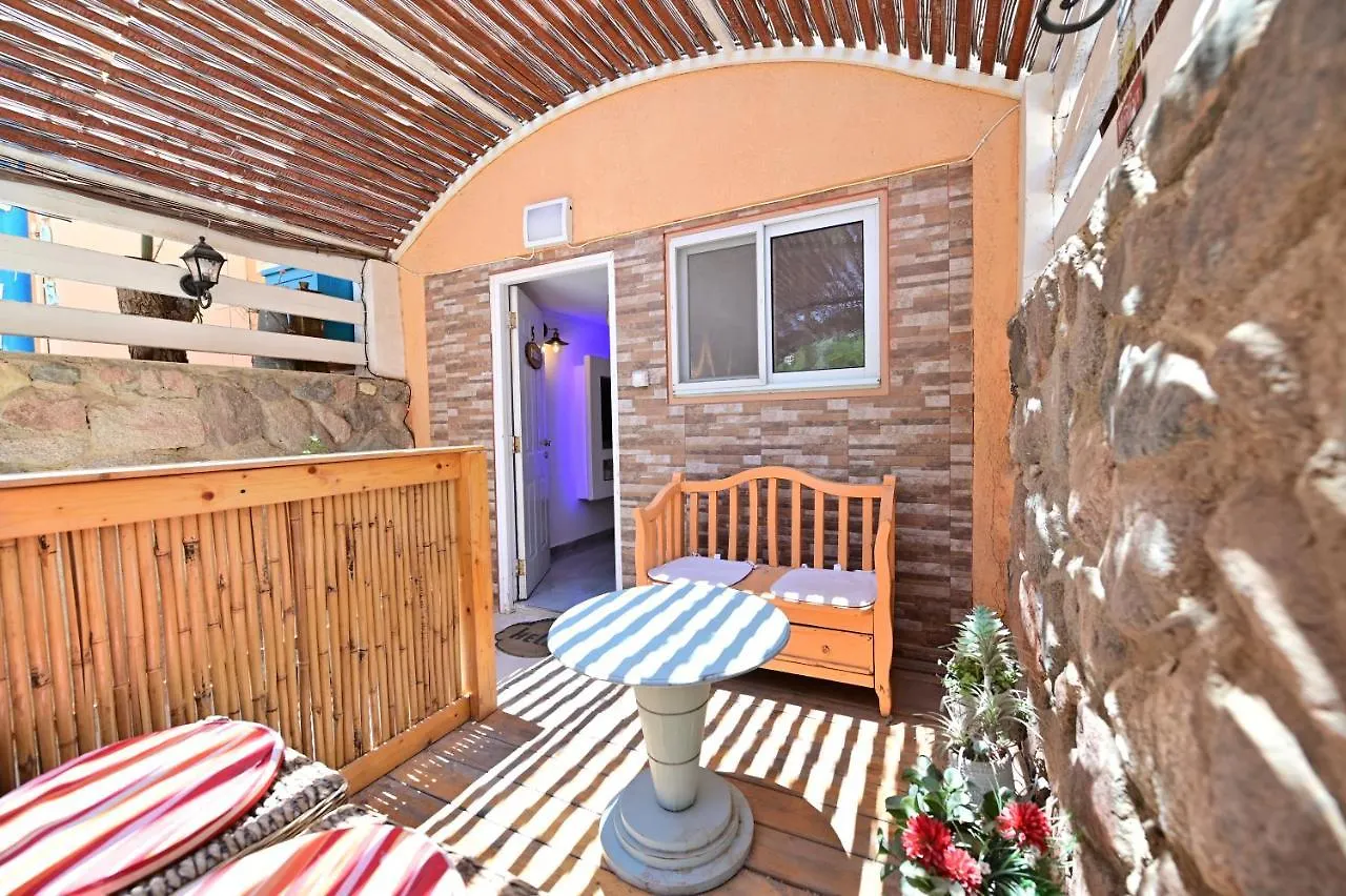 Sweet Home, Only 7 Min To The Beach - By Seaelo Eilat Apartment