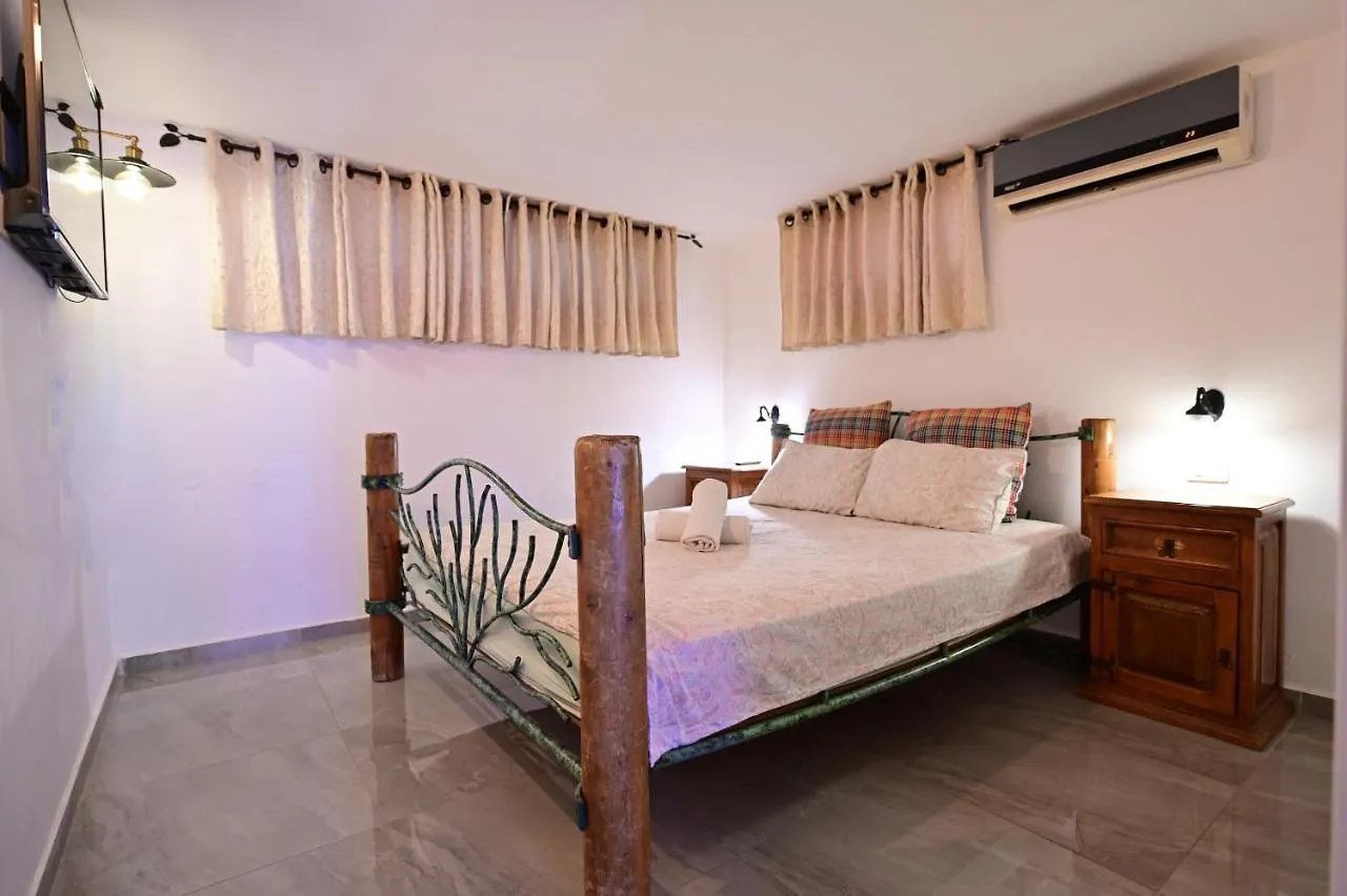Sweet Home, Only 7 Min To The Beach - By Seaelo Eilat