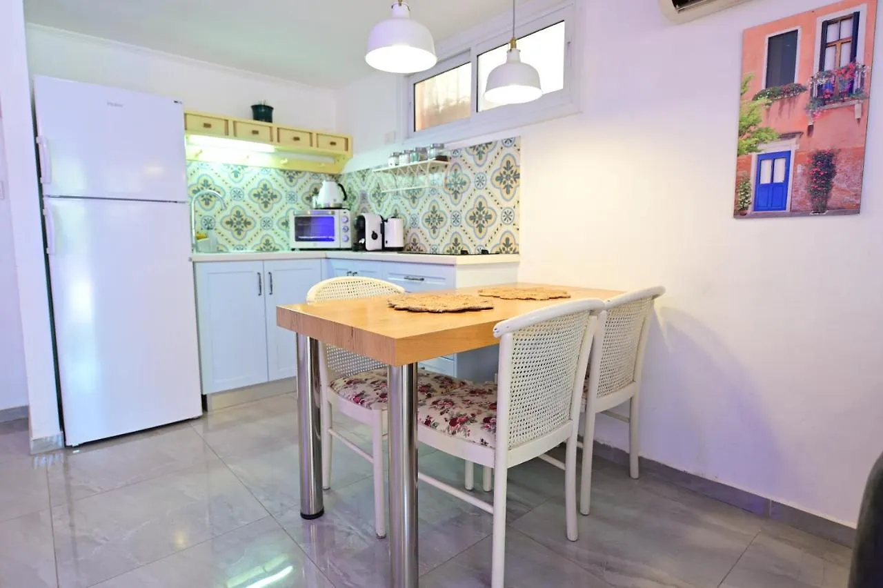 Sweet Home, Only 7 Min To The Beach - By Seaelo Eilat Israel