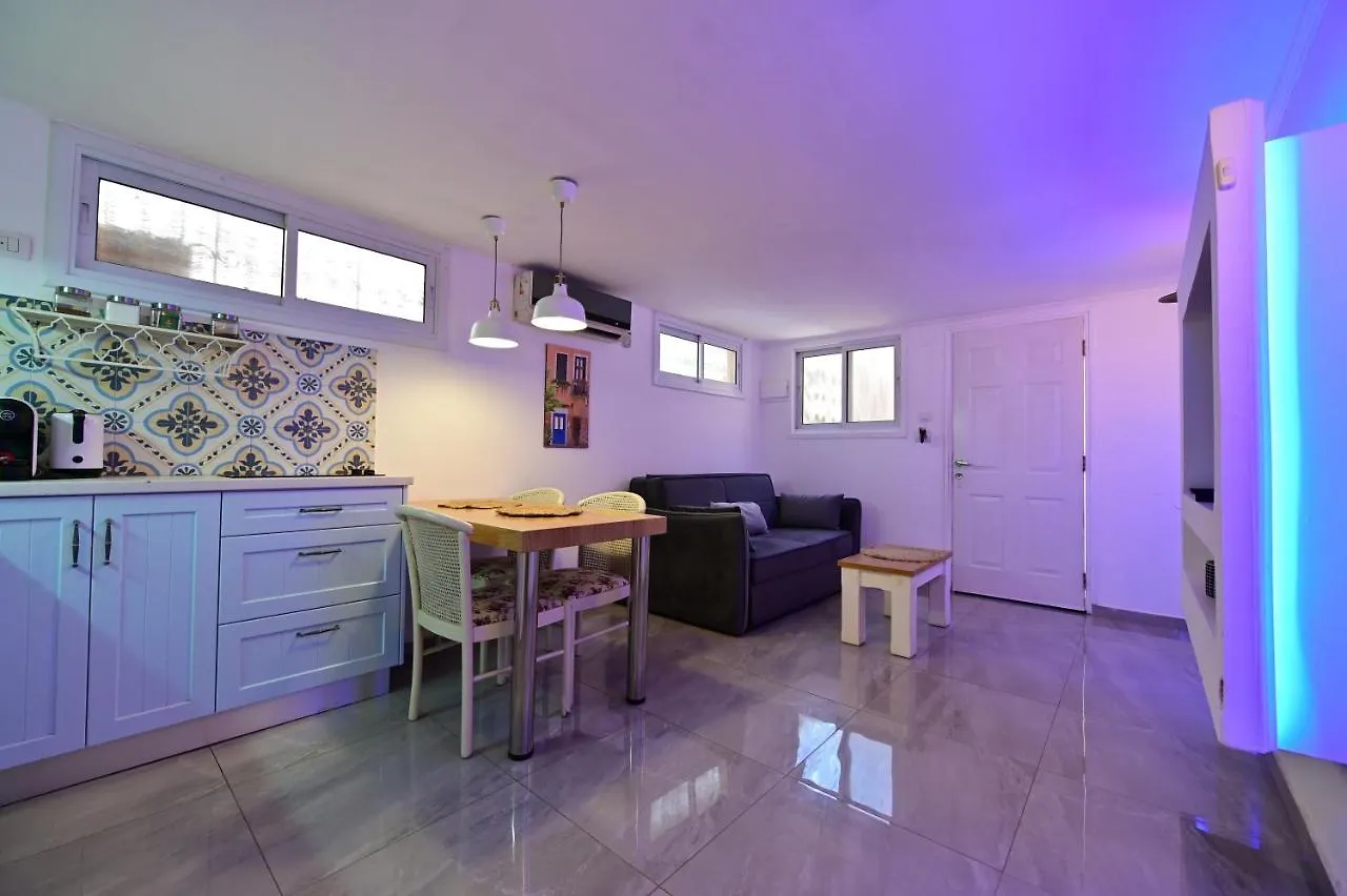Apartment Sweet Home, Only 7 Min To The Beach - By Seaelo Eilat
